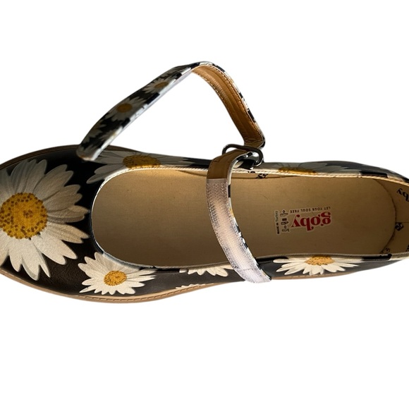 NWOT-Goby Shoes-Size 42 Black with white and yellow Daisy’s 🌻 - Picture 9 of 9